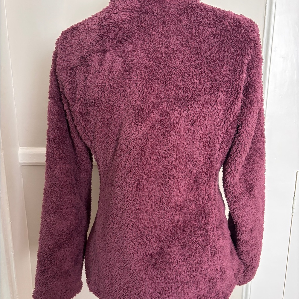 Patagonia Women's Teddy Fleece Jacket - Burgundy - Picture 3 of 6